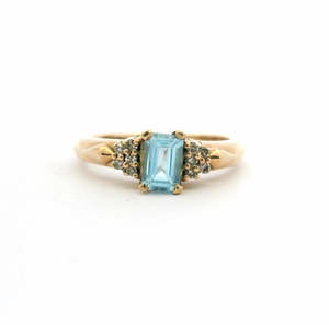 Estate Rings: Estate 9ct Yellow Gold Blue Topaz & Diamond Ring