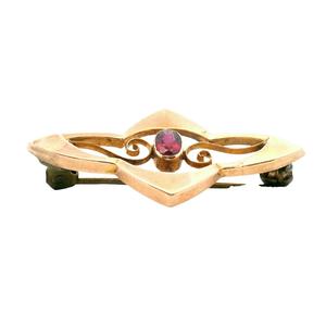 Estate Brooch: Estate 9ct Rose Gold Garnet Brooch