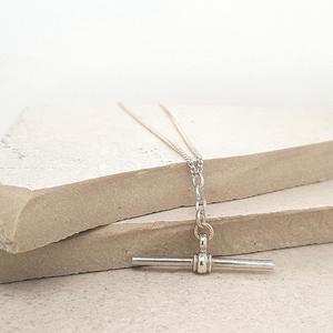 Sterling Silver Belcher Link Medium Weight T-Bar Pendant