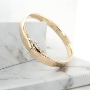 9ct Yellow Gold 8mm Hinged Bangle