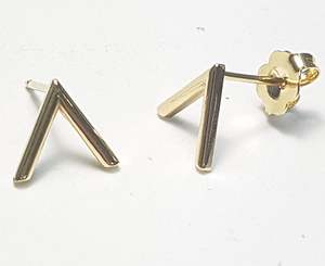 Boxing Day Sale Gold Earrings: 14ct Yellow Gold Geometric Shape Stud Earrings