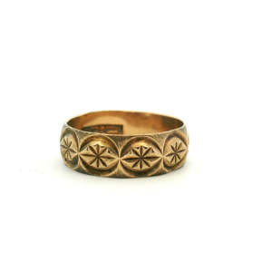 Estate 9ct Yellow Gold Patterned Band