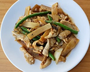 Products: Thai Basil – Thai Lemon