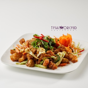Pad Krathiem Prig Thai Garlick Chicken