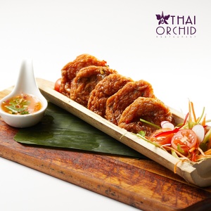 Entrees: Tod Mun Pla Thai Fish Cakes