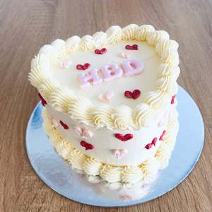 cakes: Love Hearts Cake
