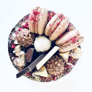 Mini Cakes: Mini Chocolate Drip