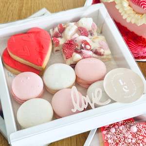 Cookies, Macarons and White Chocolate Rocky Road Gift Box