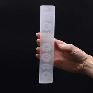 Selenite Wands Shapes: Flat Bar Selenite Charging Plate 20cm - Chakra