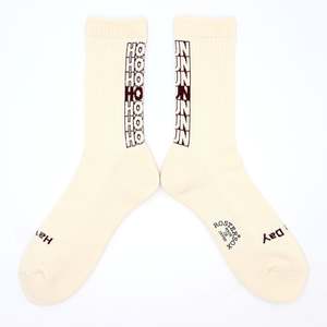 Footwear: Run Home Socks