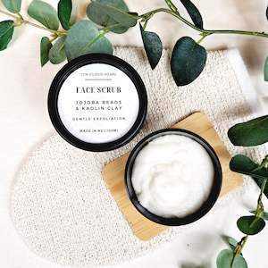 Scrubs: Face Scrub | Jojoba Beads & Kaolin Clay