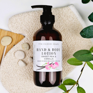 Moisturizes: Hand & Body Lotion - Sweet Pea & Vanilla