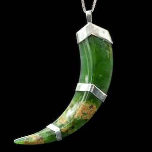 Flower Jade Huia Beak by Alex Sands