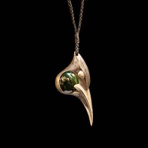Exhibition Gallery: Silver and Jade Huia bird pendant by Madelyne Gourdin