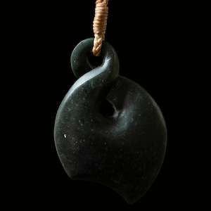 Onewa Stone: Onewa Pikorua by Alex Sands