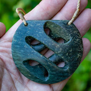 Onewa Stone: Huge Onewa Stone Crossover Twist by Alex Sands