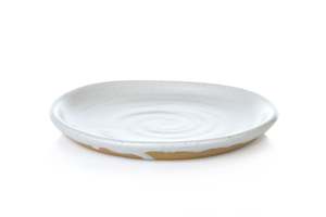 Products: Earth 18cm Side Plate - Eggshell (4 pack)