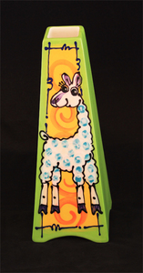 Products: Pyramid Vase - The Alpaca Company