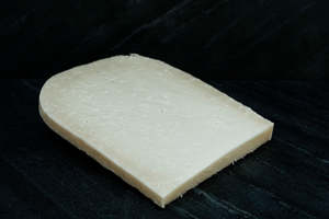 Artisan Cheese: Clevedon Buffalo Co. Gouda