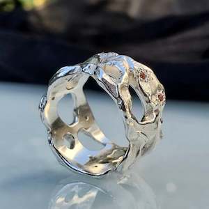 Mothmade Jewels: Ring 6