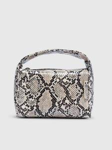 Brie Leon: Luca Mini Python