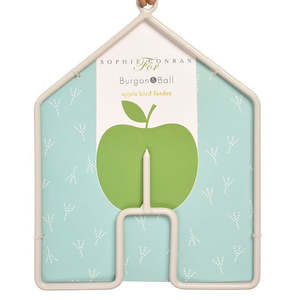 Garden Outdoors: Apple Bird Feeder | House