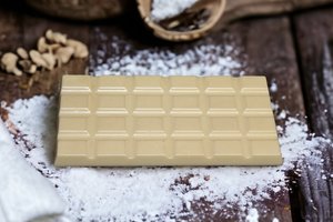 Products: White Chocolate Bar 100g - The Chocolate Room