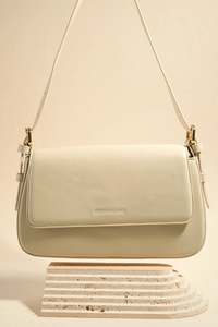 Ivy Jack: GEORGIA MAE Date Night Shoulder Bag Cream