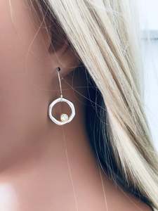 Twigg Jewellery: TWIGG JEWELLERY Solidered Circe Earrings