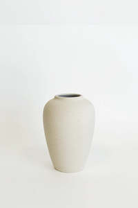 HAYZ HOMEWARES Ivory Textured Large Flower Vase 18cm