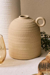 HAYZ HOMEWARES Matte Natural Textured Squat One Handle 18cm Urn