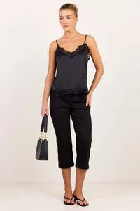 AMONG THE BRAVE Reckon Stretchy Capri Pant Black