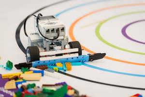 Dozerbots with LEGO Mindstorms EV3