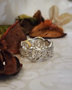Sterling Silver Flower Ring - The Chunky Jeweller