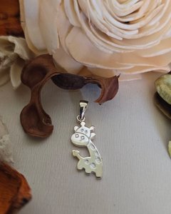 Products: Sterling Silver Giraffe Pendant - Elegant Animal Jewelry - The Chunky Jeweller