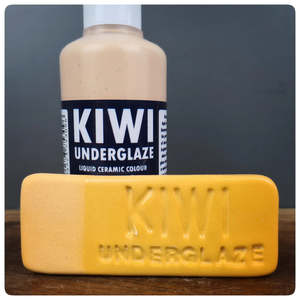 Glazes Copy 2: Kiwi Underglaze 100ml Desert Orange