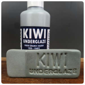 Glazes Copy 2: Kiwi Underglaze 100ml Flint Grey