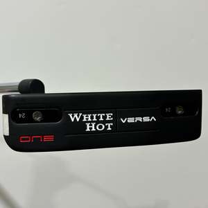 Left Hand Odyssey White Hot Versa One 34 Inch Putter Headcover Included