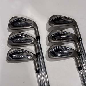 Cobra King Dark Speed Iron Set 5-P Stiff Flex