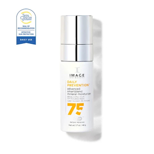 DAILY PREVENTION advanced smartblend mineral moisturizer SPF 75 The Coast Clinic