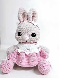 All: Diva Design Crochet Bunny