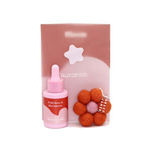 Room Fragrance: Bloom Collection - Wild Rose & Blackberry Felt Air Freshener