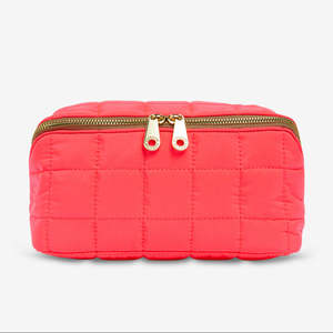 Toilet Bags: Washbag - Pink