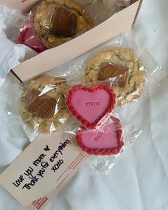 Mothers Day: Vintage Heart + Chunky