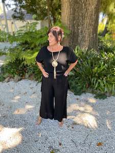 Gold Necklaces: The Cottage Collection| The Glitz Necklace