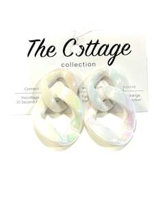 The Cottage Collection | Bettie White