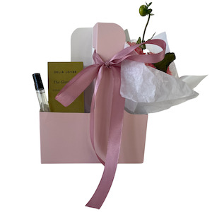 Gifts: Grab & Go- In The Garden