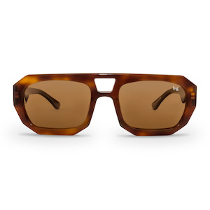 Sun Care 1: Bored George - Ned - Tort