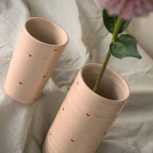 Living: Brogan Handmade Skinny Vase - Hearts - Pink