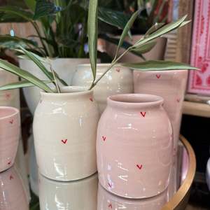 Living: Brogan Handmade Bud Vase - Hearts - Pink